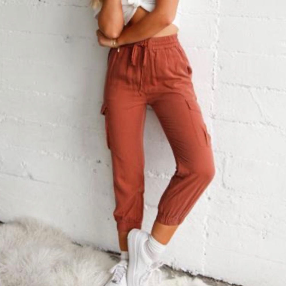 American Threads black cargo jogger pants